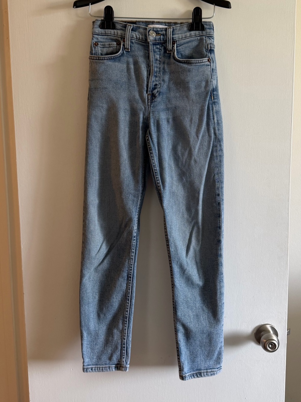 RE/DONE Designer Lightwash 5-Button Fly High Rise Slim Fit Jeans size 25 EUC - Picture 2 of 12
